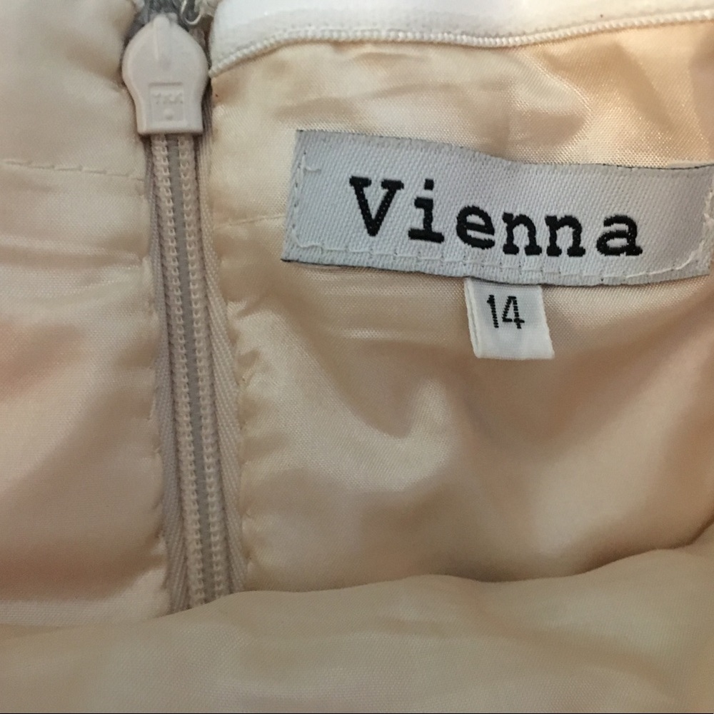 Vienna Prom Dress - Picture 5 of 6